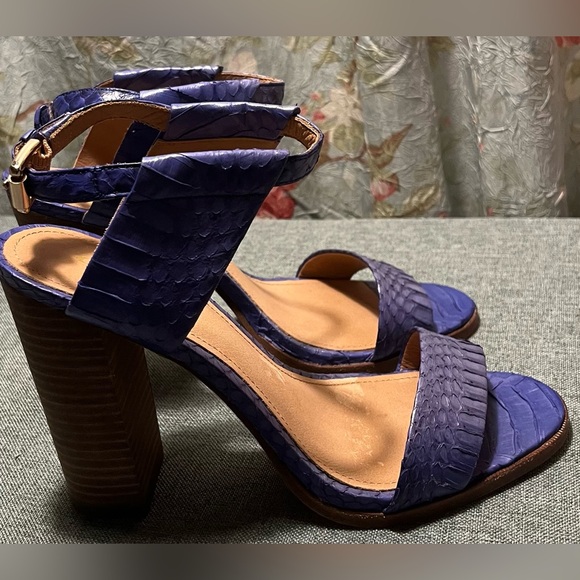 Coach Lexy Blue Textured Sandals With Chunky Heel Women’s Size 7 - Picture 2 of 9